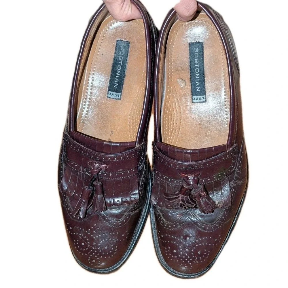 Old Money Bostonian Tassle Loafers Men's 8.5M Burgundy Leather‎ Brogue Preppy